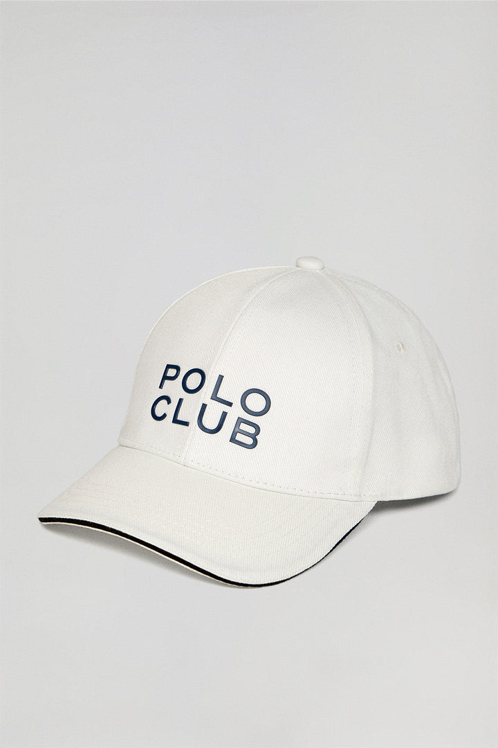Czapka w kolorze białym z gumowaną naszywką block Polo Club