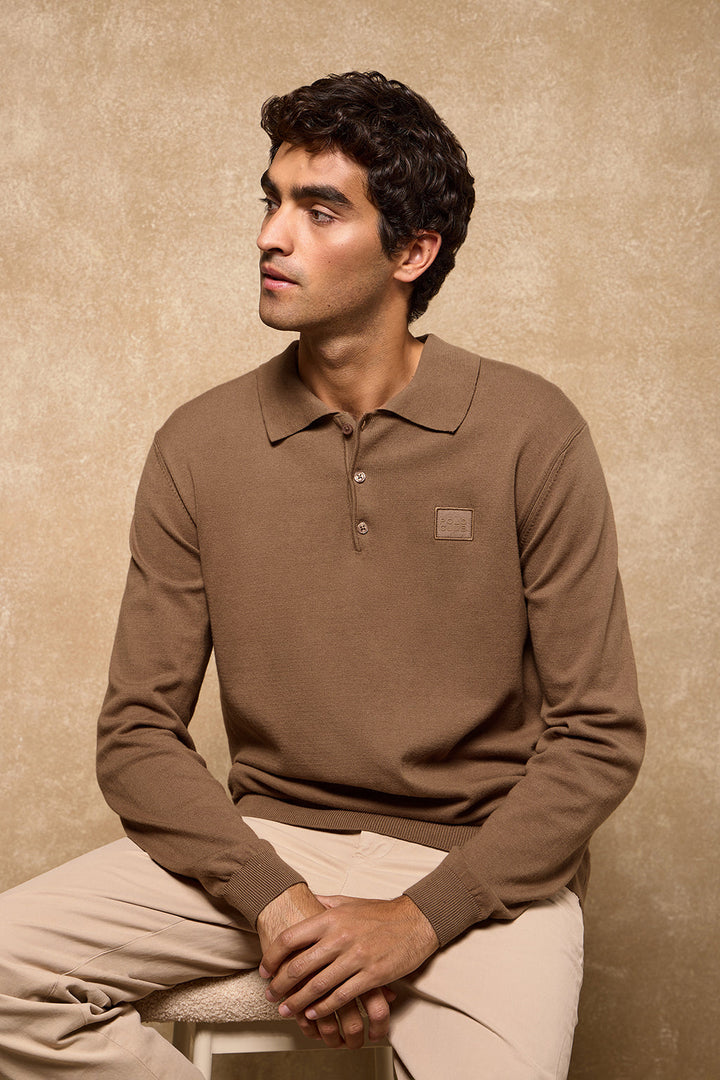 Maglione Kaleo in maglia marrone con collo a polo e dettagli Polo Club