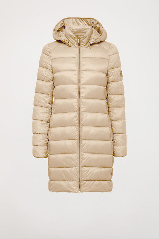 Manteau Claudette de couleur sable avec capuche recyclée et légère et étiquette tissée Polo Club