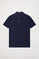 Granatowa koszulka polo pique z plisą z trzema guzikami i wyszywanym logo Rigby Go
