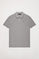 Piqué-Poloshirt grau mit Knopfleiste mit drei Knöpfen und Logo-Stickerei in Kontrastfarbe