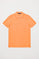Piqué-Poloshirt pfirsichfarben mit Knopfleiste mit drei Knöpfen und Logo-Stickerei in Kontrastfarbe