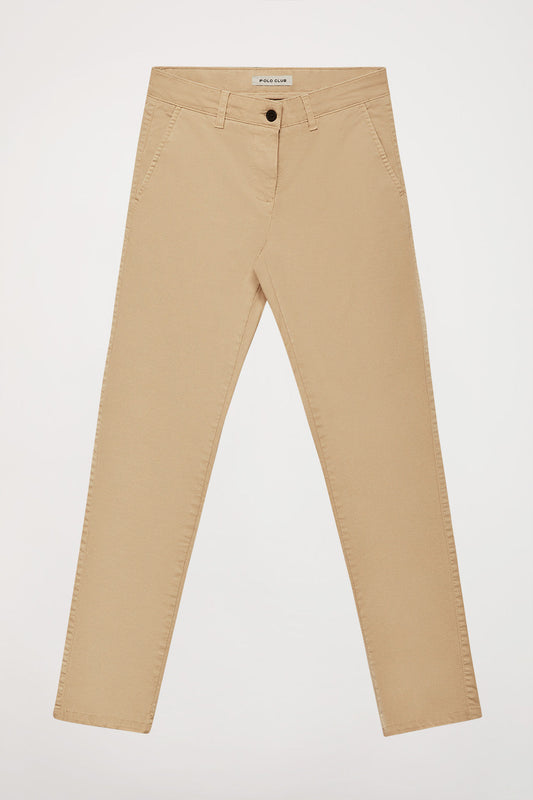 Pantaloni chino slim fit sabbia con particolare Polo Club