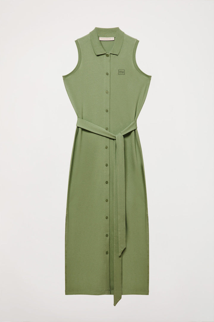Vestido verde sin mangas con logo bordado al tono
