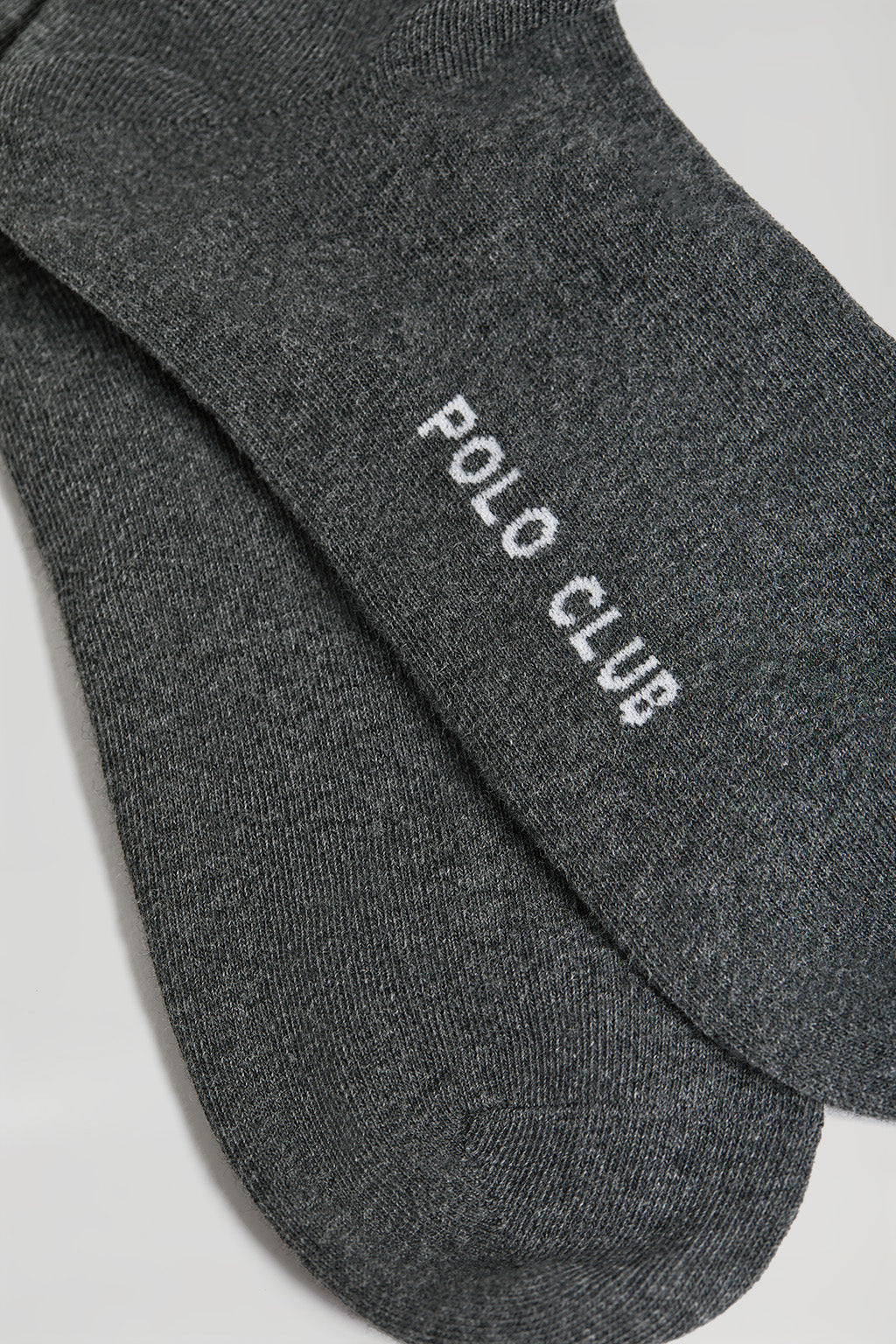 Pack de cinco pares de calcetines negros con logo Rigby Go – Polo Club