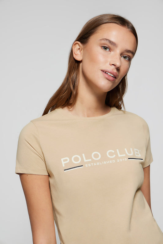 Basic zandkleurige T-shirt met kenmerkende print op de borst