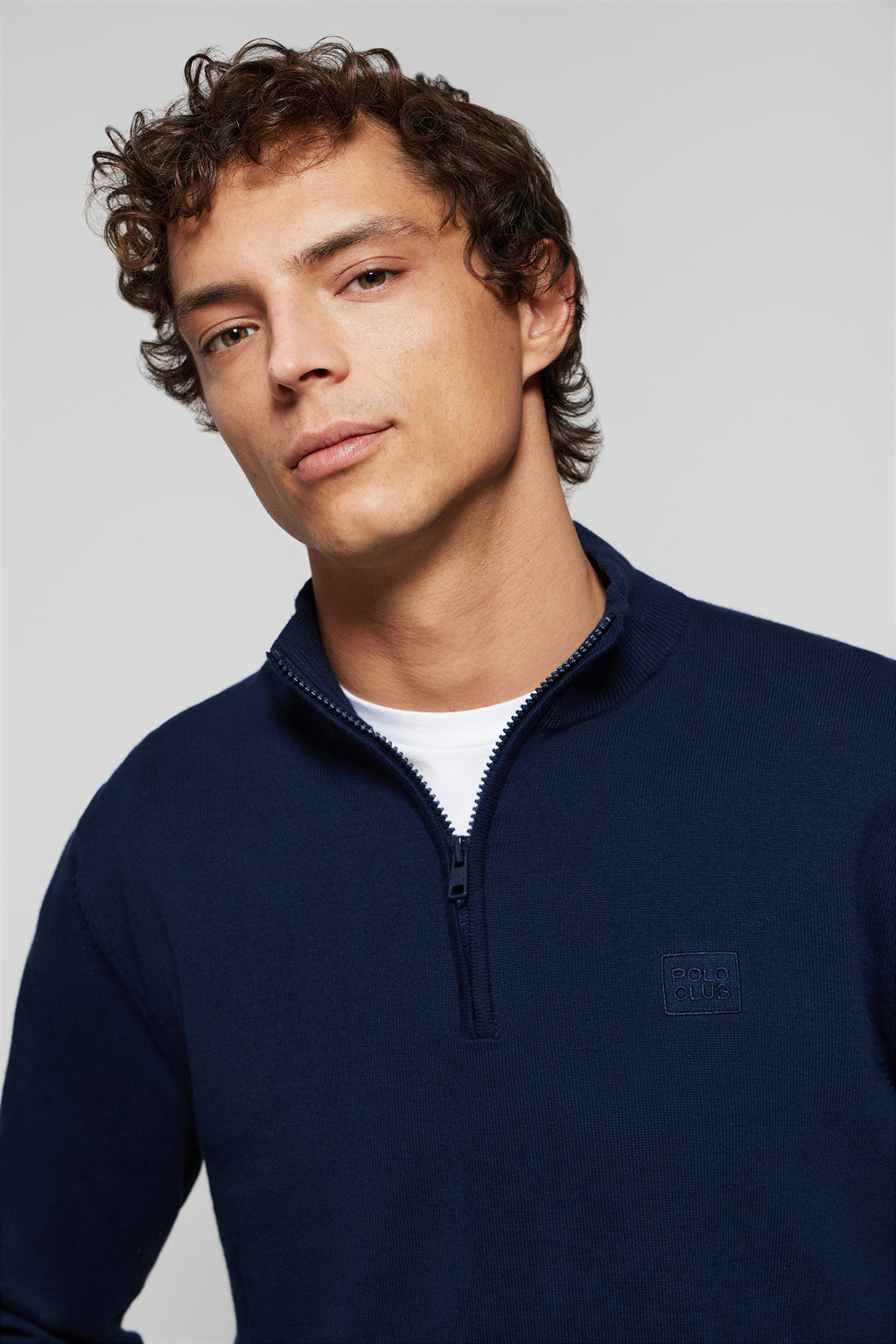Schlichter Pullover marineblau mit i Reißverschluss – Logo-Stickerei Club Europe Polo und